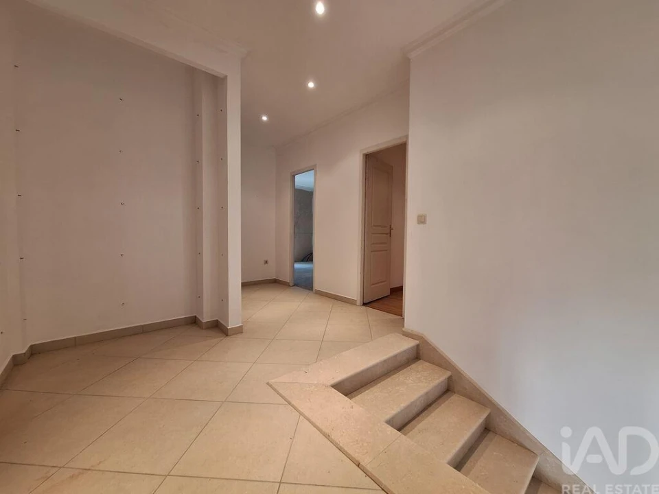 Moradia T4 para Venda em Além da Ribeira e Pedreira Foto 26