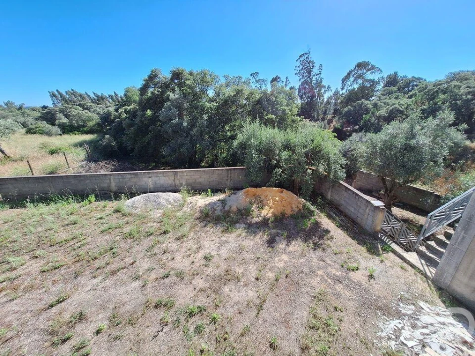 Moradia T4 para Venda em Além da Ribeira e Pedreira Foto 34