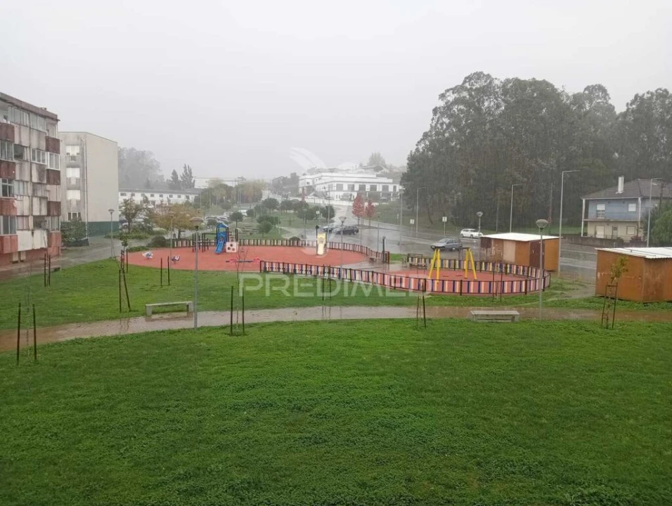 Apartamento T2 para Venda em Marrazes e Barosa Foto 12