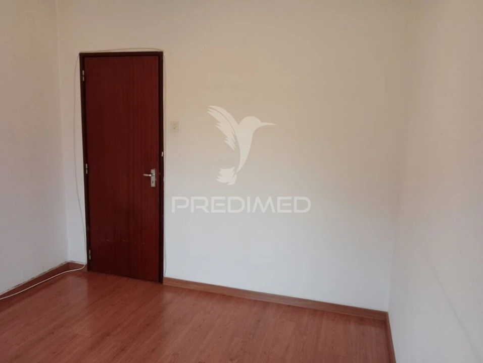 Apartamento T2 para Venda em Marrazes e Barosa Foto 6