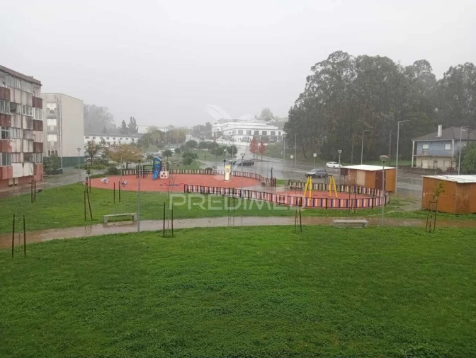 Apartamento T2 para Venda em Marrazes e Barosa Foto 12