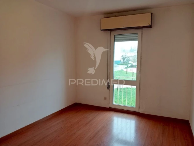 Apartamento T2 para Venda em Marrazes e Barosa Foto 5
