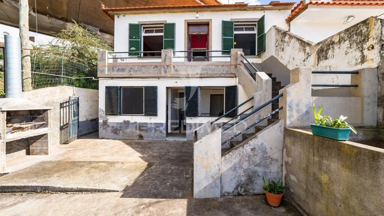 Moradia T2 para Venda em Funchal (São Pedro) Foto 4