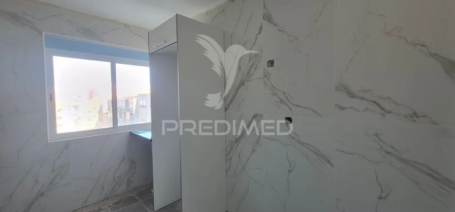 Apartamento T2 para Venda em Setubal (São Sebastião) Foto 2