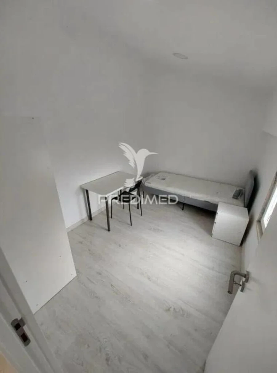 Moradia T9 para Venda em Ajuda Foto 12