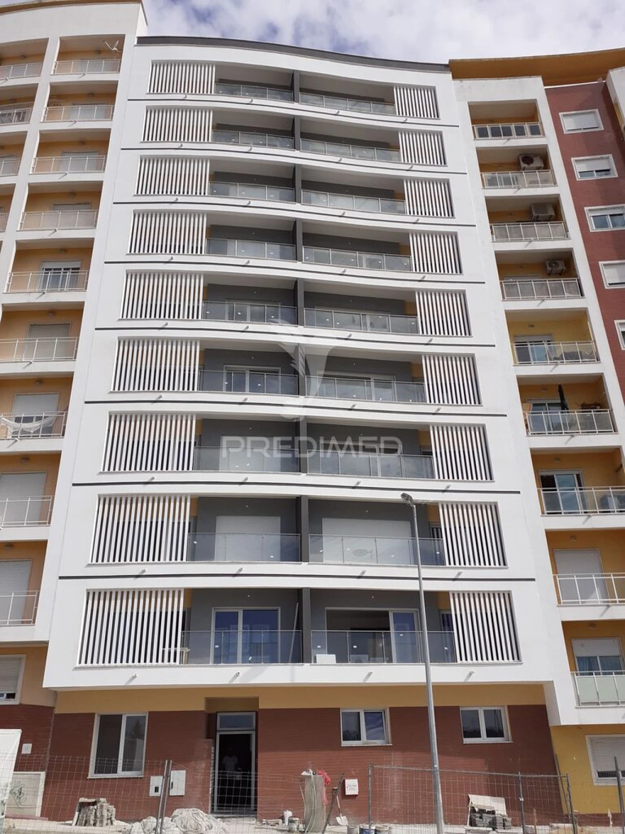 Apartamento T2 para Venda em Corroios Foto 1