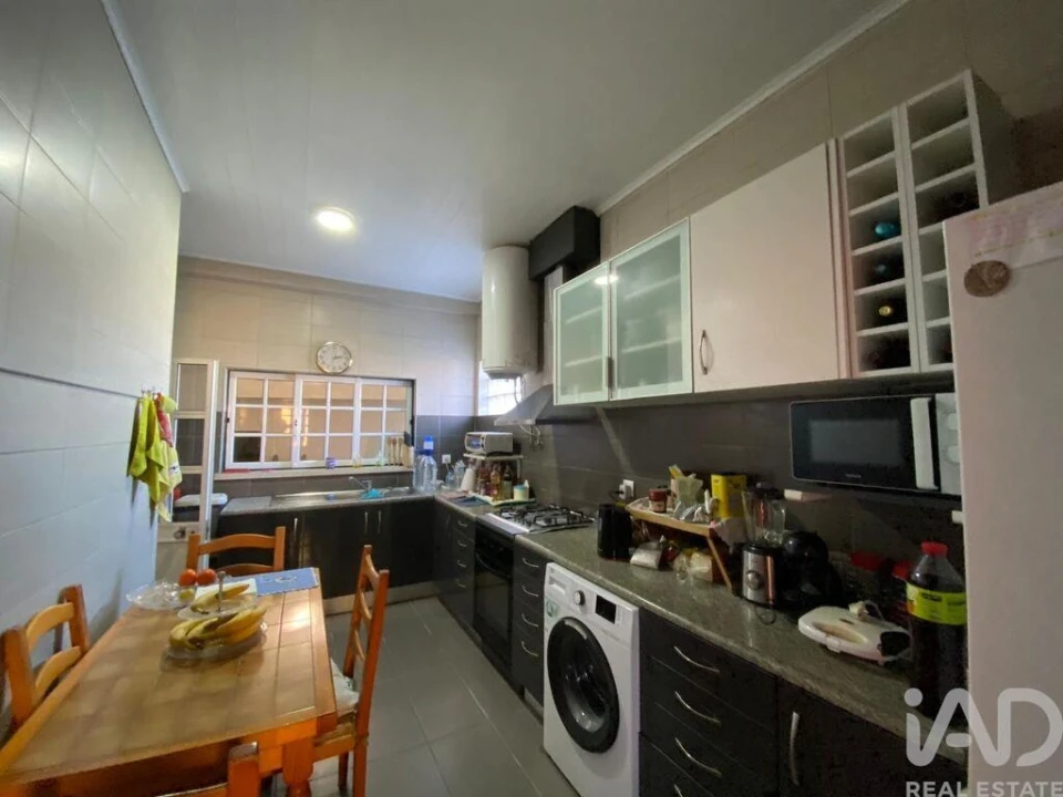 Moradia T3 para Venda em Atouguia da Baleia Foto 2