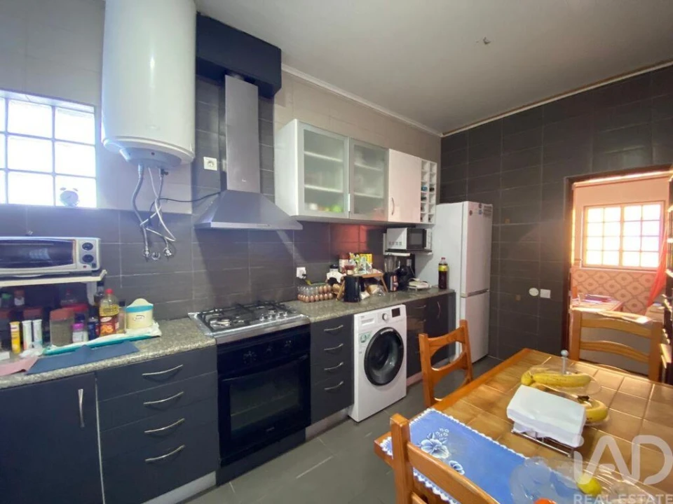 Moradia T3 para Venda em Atouguia da Baleia Foto 1