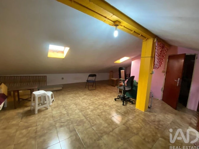 Moradia T3 para Venda em Atouguia da Baleia Foto 17