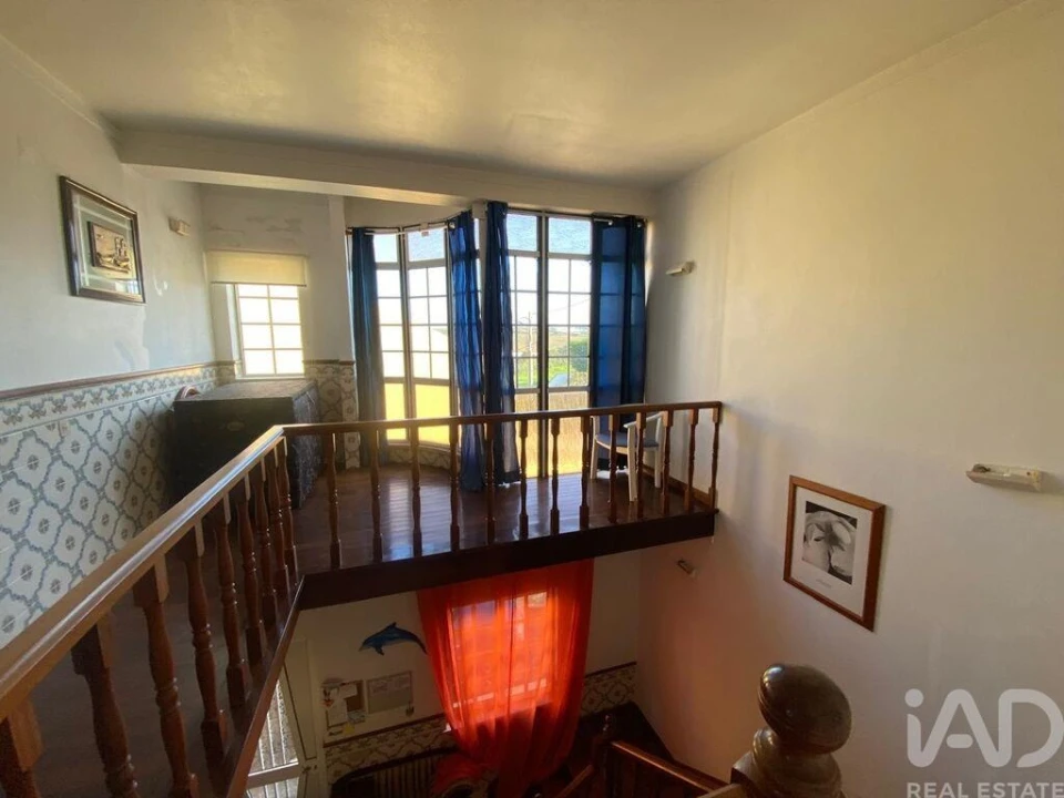 Moradia T3 para Venda em Atouguia da Baleia Foto 9