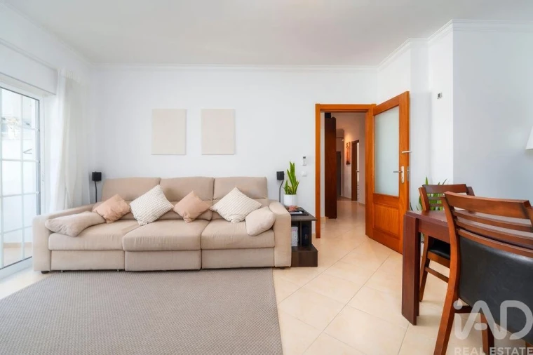 Apartamento T2 para Venda em Quarteira