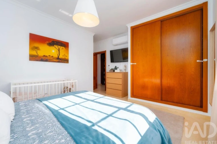 Apartamento T2 para Venda em Quarteira Foto 13