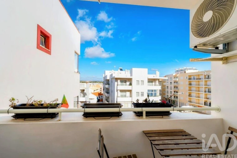 Apartamento T2 para Venda em Quarteira Foto 39