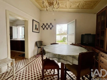 Moradia T5 para Venda em Lagos (São Sebastião e Santa Maria)