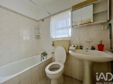 Moradia T5 para Venda em Lagos (São Sebastião e Santa Maria)