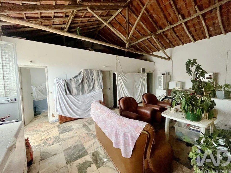 Moradia T5 para Venda em Lagos (São Sebastião e Santa Maria) Foto 27