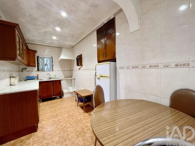Moradia T5 para Venda em Lagos (São Sebastião e Santa Maria) Foto 18