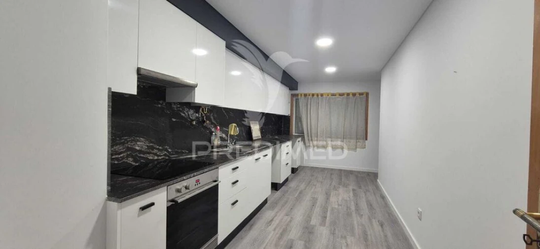 Apartamento T3 para Venda em Nogueira, Fraião e Lamaçães Foto 12
