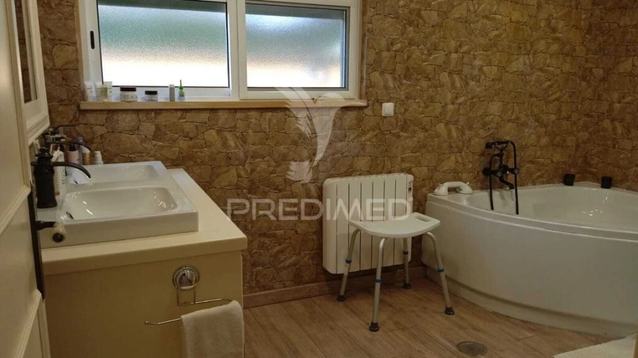 Quinta T3 para Venda em Santa Maria e São Miguel, São Martinho, São Pedro Penaferrim Foto 10