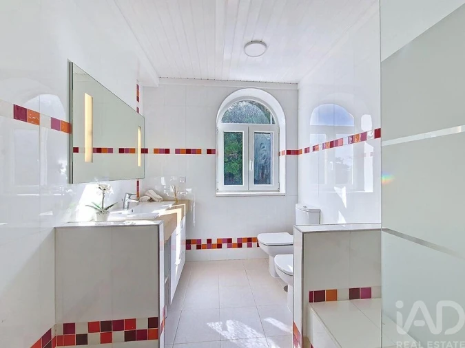 Moradia T4 para Venda em Venda do Pinheiro e Santo Estêvão das Galés Foto 23