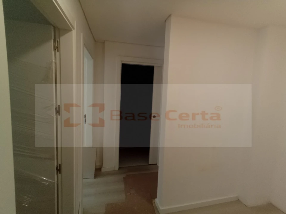Apartamento T3 para Venda em Vialonga Foto 15