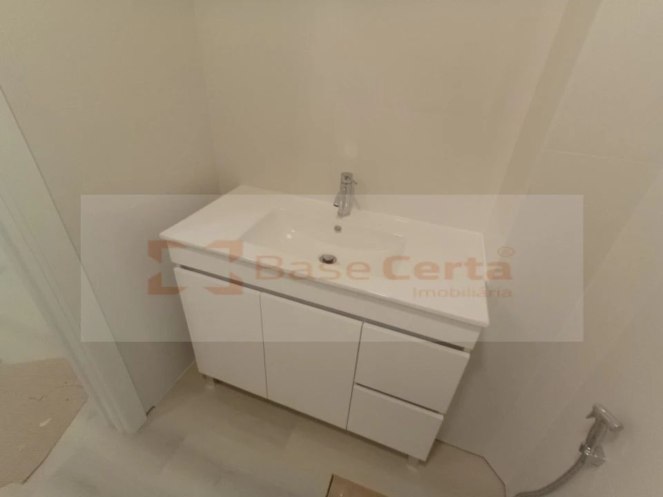 Apartamento T3 para Venda em Vialonga Foto 21