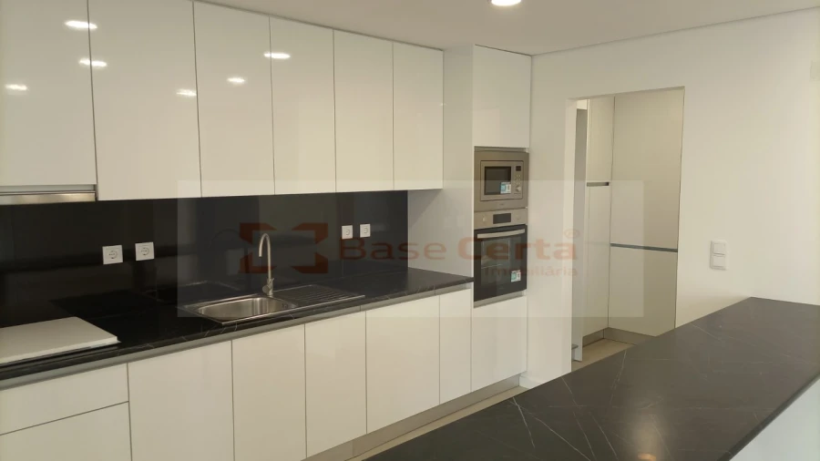 Apartamento T3 para Venda em Vialonga Foto 31