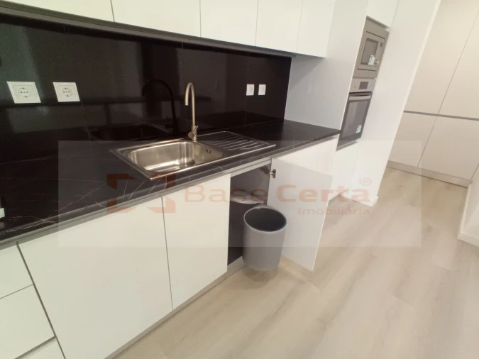Apartamento T3 para Venda em Vialonga