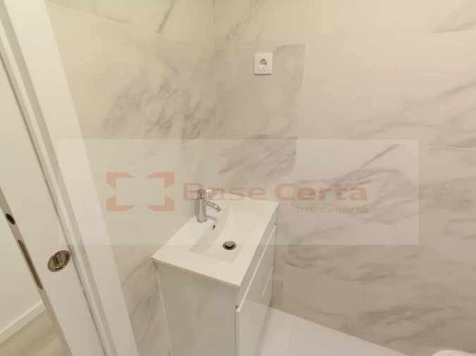 Apartamento T3 para Venda em Vialonga Foto 8