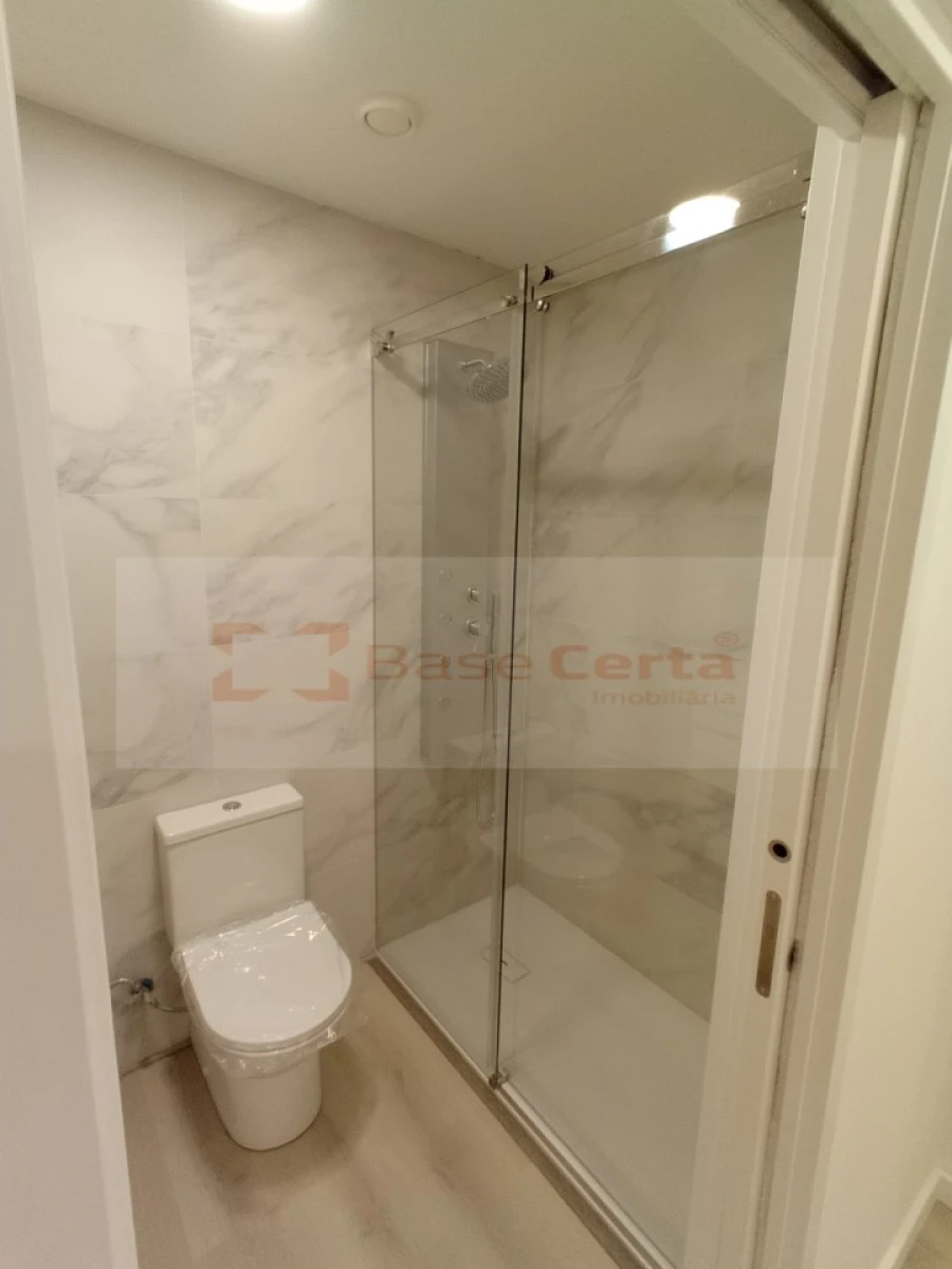 Apartamento T3 para Venda em Vialonga Foto 18