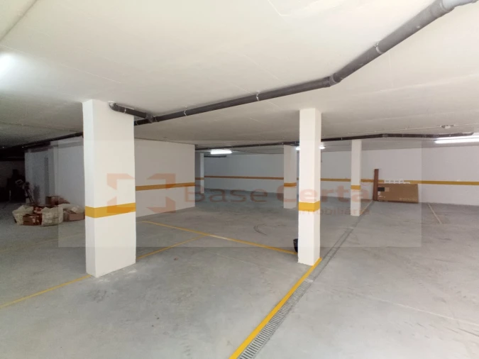 Apartamento T3 para Venda em Vialonga Foto 32