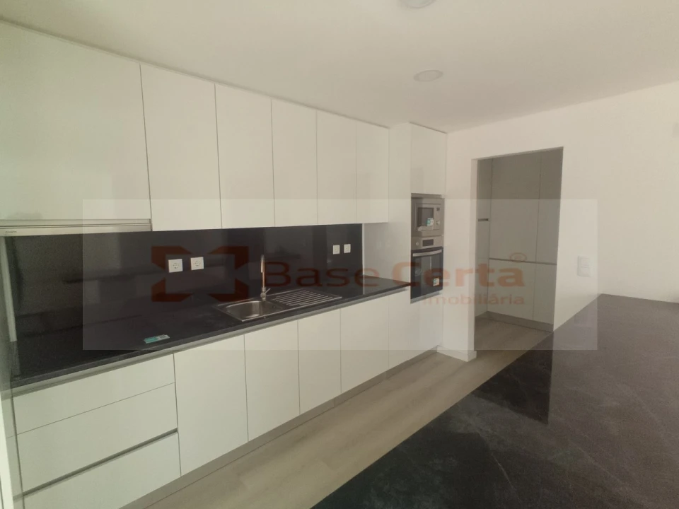 Apartamento T3 para Venda em Vialonga Foto 58