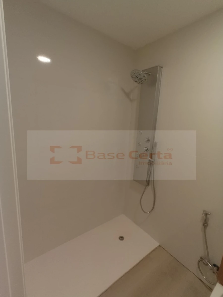 Apartamento T3 para Venda em Vialonga Foto 14