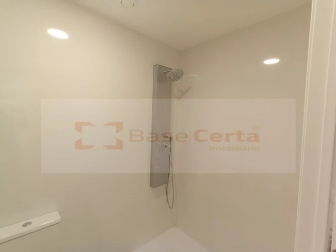 Apartamento T3 para Venda em Vialonga Foto 27