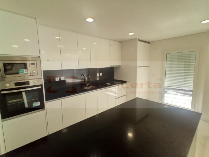 Apartamento T3 para Venda em Vialonga Foto 2