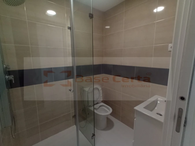 Apartamento T3 para Venda em Vialonga Foto 41