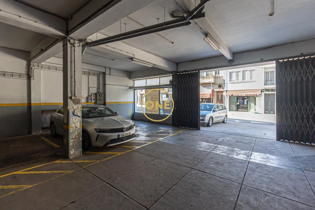 Armazém para Venda em Paranhos Foto 19