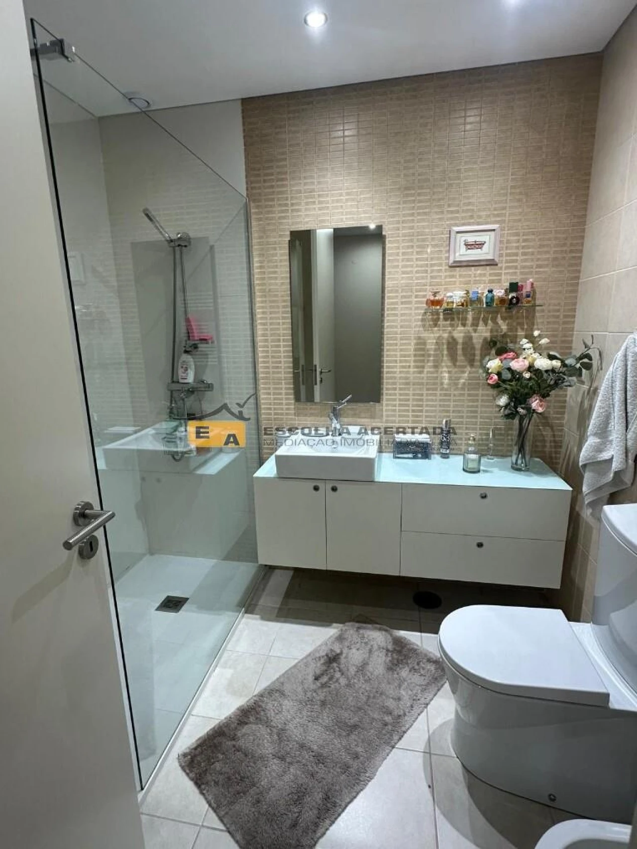 Moradia T3 para Venda em Antas e Abade de Vermoim Foto 18