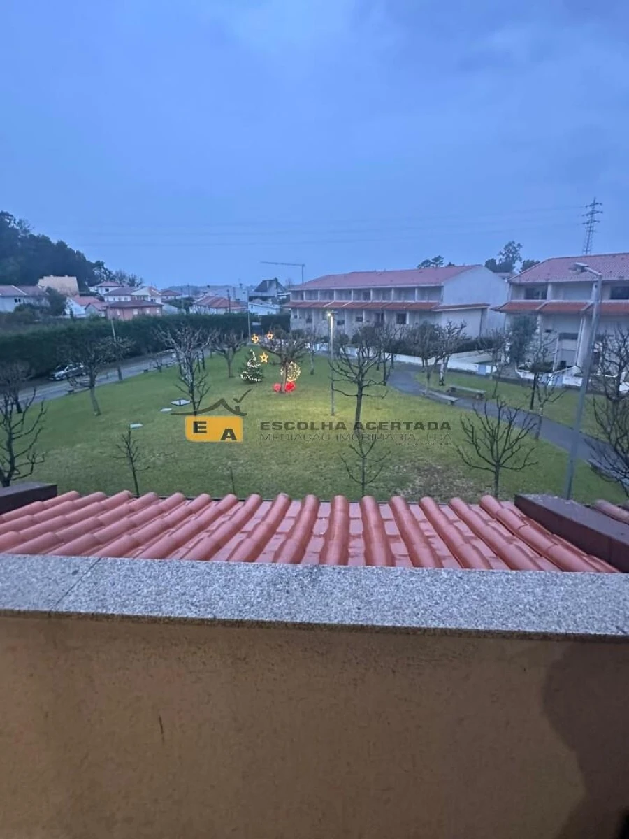 Moradia T3 para Venda em Antas e Abade de Vermoim Foto 24