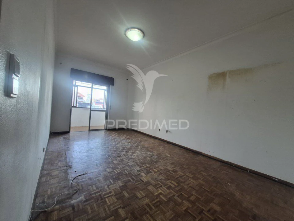 Apartamento T3 para Venda em Amora Foto 9