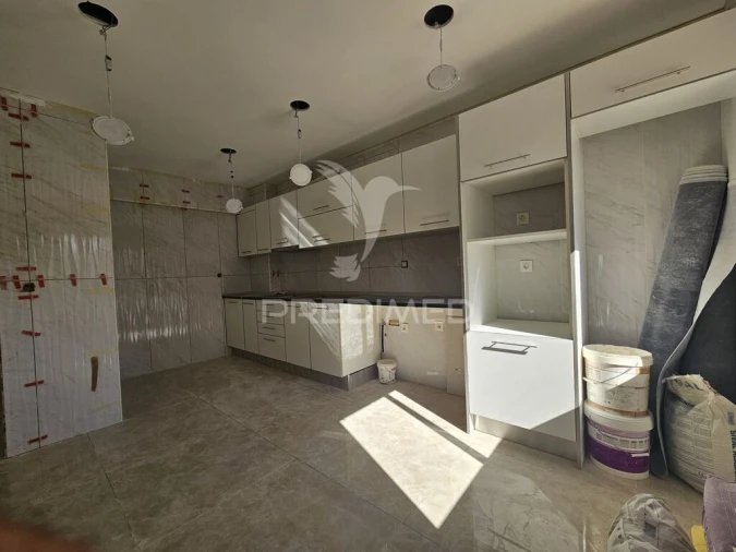 Apartamento T2 para Venda em Castanheira do Ribatejo e Cachoeiras