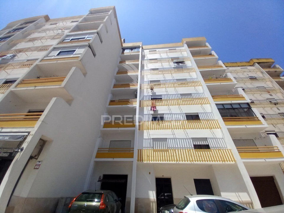 Apartamento T2 para Venda em Castanheira do Ribatejo e Cachoeiras Foto 4