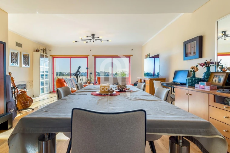 Apartamento T3 para Venda em Seixal, Arrentela e Aldeia de Paio Pires Foto 22