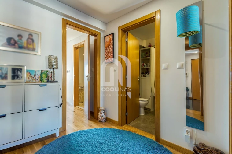 Apartamento T3 para Venda em Seixal, Arrentela e Aldeia de Paio Pires Foto 28