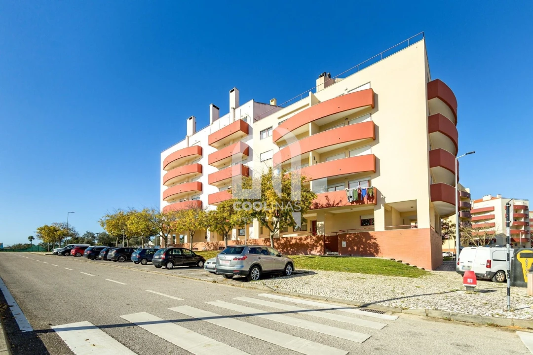 Apartamento T3 para Venda em Seixal, Arrentela e Aldeia de Paio Pires Foto 1