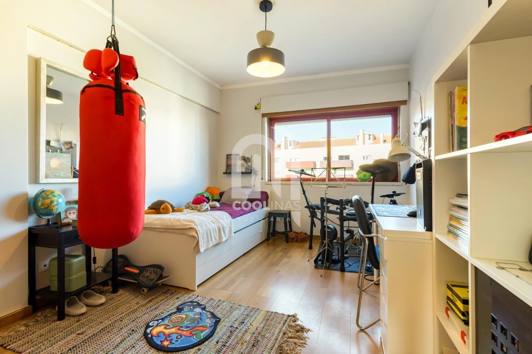 Apartamento T3 para Venda em Seixal, Arrentela e Aldeia de Paio Pires Foto 10