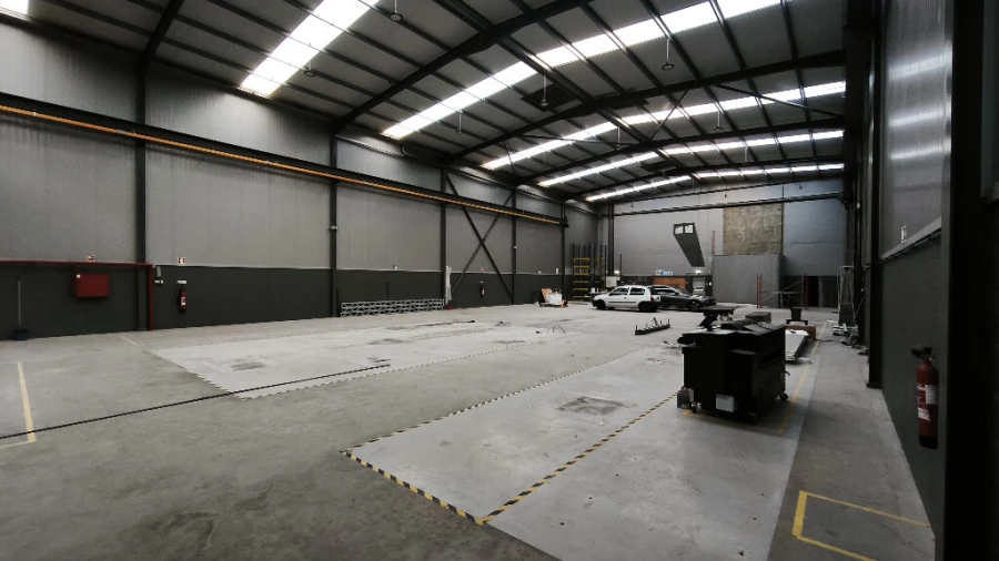 Armazém para Arrendamento em Sandim, Olival, Lever e Crestuma Foto 2