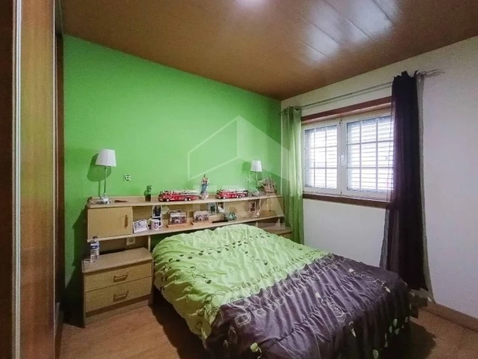 Moradia T2 para Venda em Fermentelos Foto 11