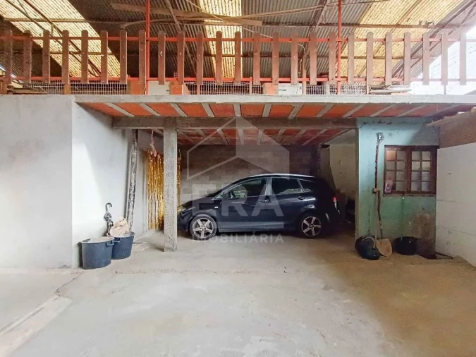 Moradia T2 para Venda em Fermentelos Foto 16