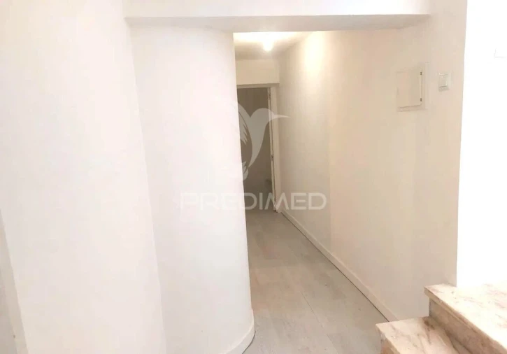 Loja para Venda em Laranjeiro e Feijó Foto 4